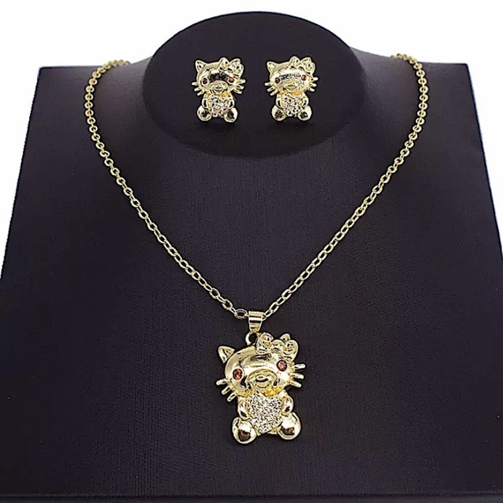 Gold 18K GP Hello Kitty Zircon Necklace Earrings Set